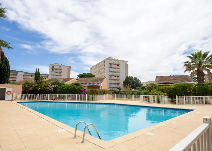 Lou Estrella - Appt 4p Avec Piscine Proche